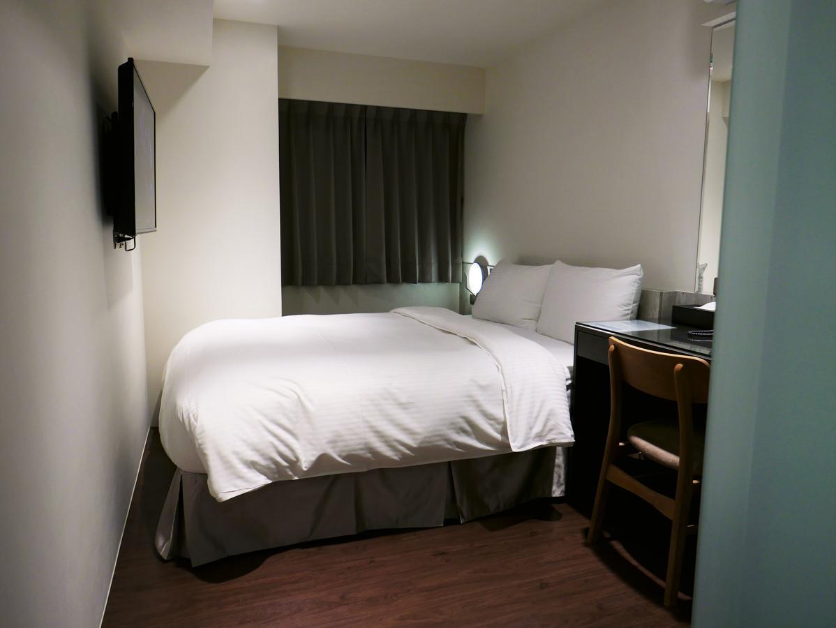 泊居旅店二館 Oursinn Hotel 2 Тайбэй Экстерьер фото