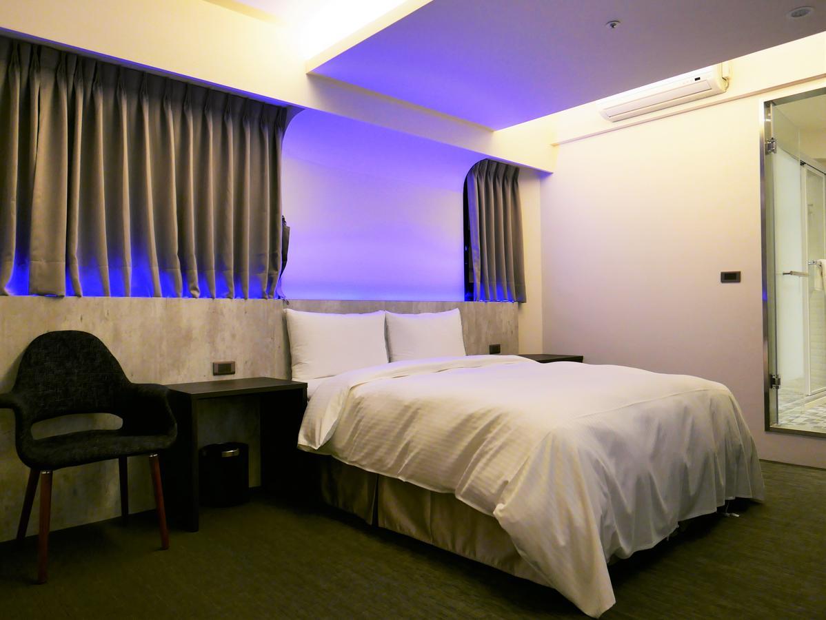 泊居旅店二館 Oursinn Hotel 2 Тайбэй Экстерьер фото