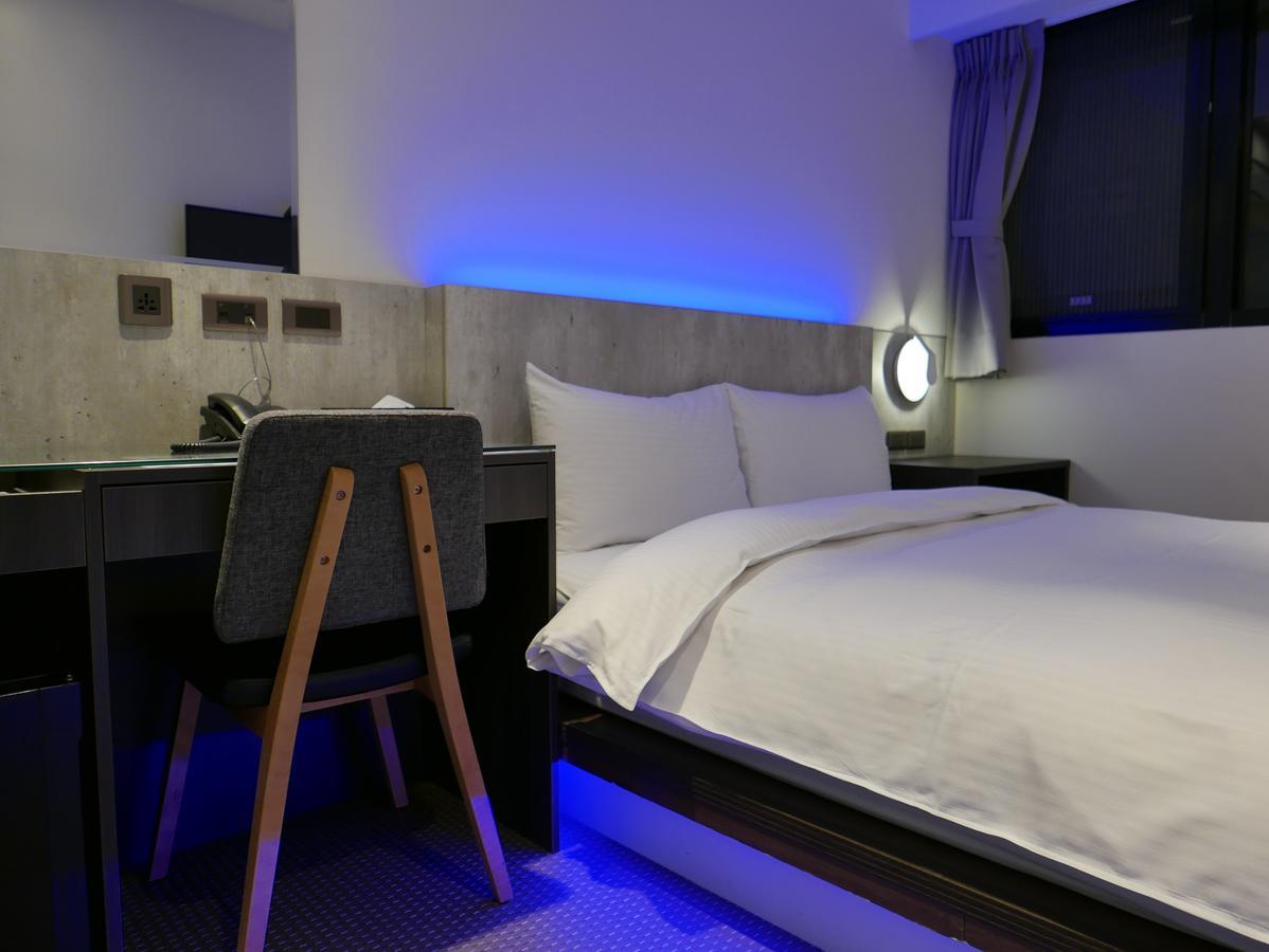 泊居旅店二館 Oursinn Hotel 2 Тайбэй Экстерьер фото