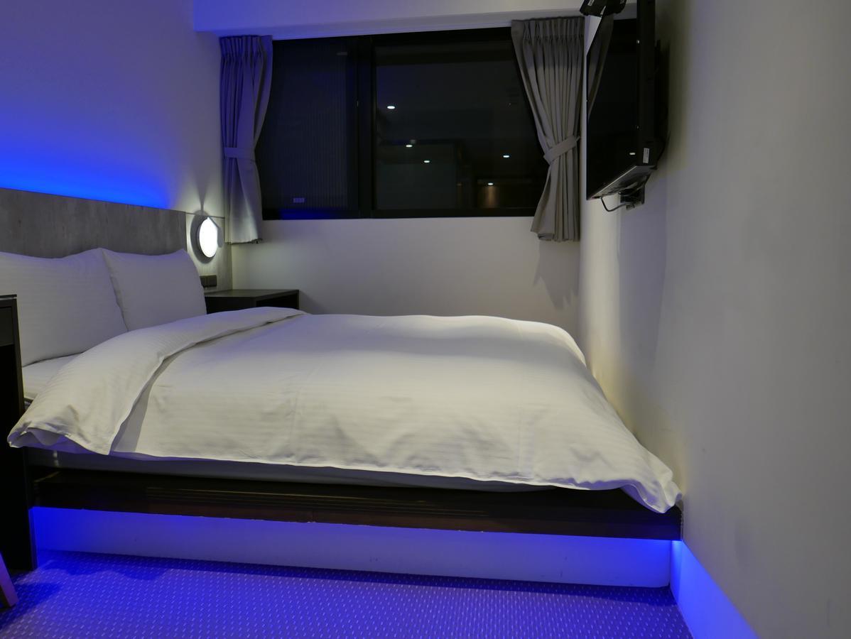 泊居旅店二館 Oursinn Hotel 2 Тайбэй Экстерьер фото