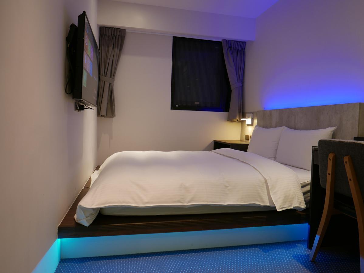 泊居旅店二館 Oursinn Hotel 2 Тайбэй Экстерьер фото